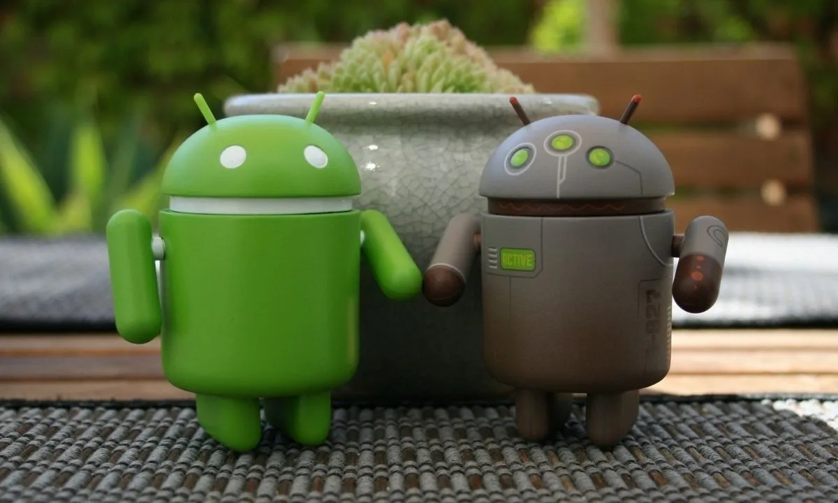 Read more about the article What are the Features of Android One?