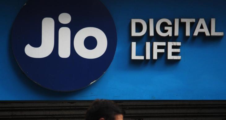Read more about the article Why Jio IUC Charges 6 Paise/min for Voice Calls for IUC? | Jio New Plans