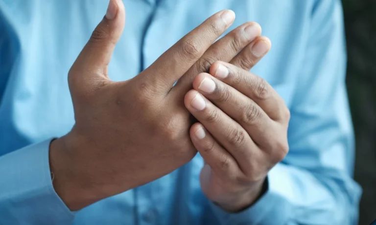6 Best Exercise Equipment for Hand Arthritis