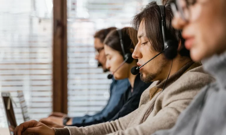 What is the Difference Between BPO and Call Centres?